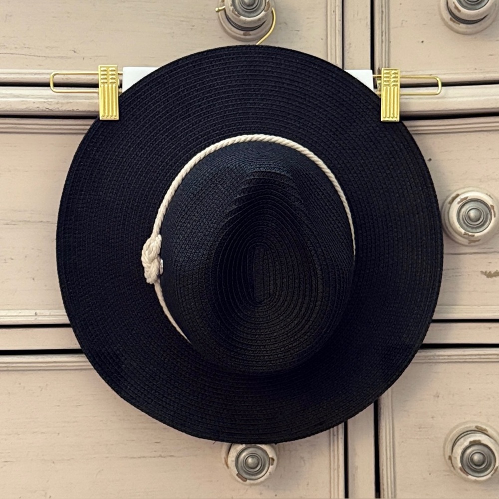 Steve Madden Poppy Woven Panama Hat - Picture 5 of 8